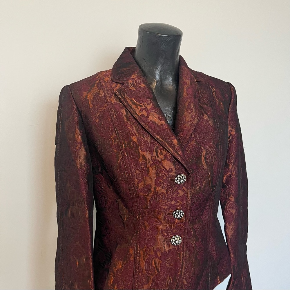 Burgundy fancy paisley blazer - Picture 2 of 5